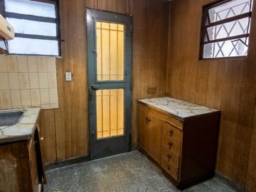 VENTA CASA 3 AMBIENTES MERLO CENTRO