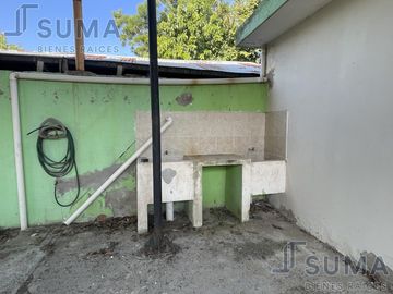 TERRENO TECHADO EN RENTA EN COL. JOSE MA MORELOS, ALTAMIRA TAMAULIPAS.