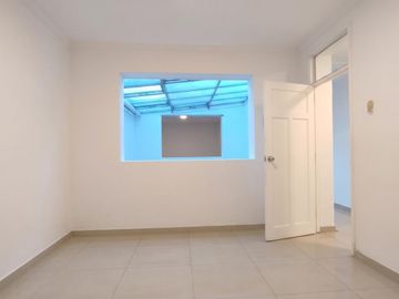 ¡EXCELENTE OPORTUNIDAD! VENTA DE CASA O LOCAL EN EL CORAZÓN DE JESÚS MARÍA