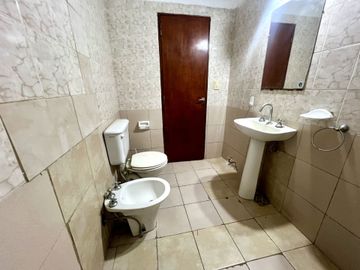 Venta Block 2 locales 2 casas C3 Nva Pompeya