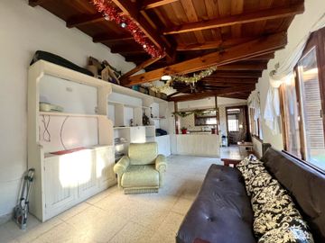 Venta Block 2 locales 2 casas C3 Nva Pompeya