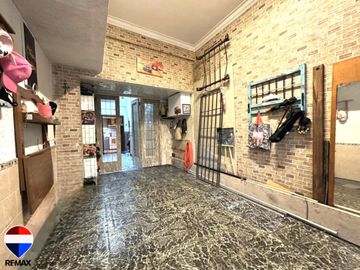 VENTA CASA 4 AMBIENTES COCHERA TERRAZA VELEZ SARFI