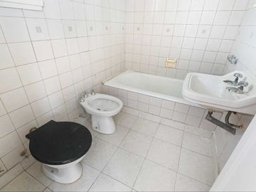 VENTA DEPARTAMETO 2 AMBIENTES ALMAGRO