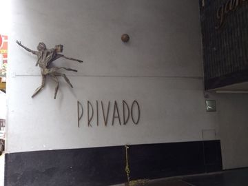 Cochera en excelente ubicación!!
