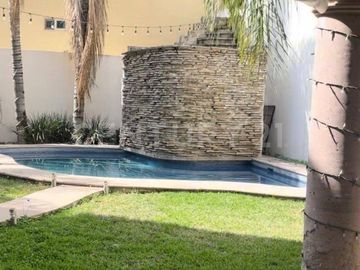 CASA EN VENTA LA HERRADURA, CARRETERA NACIONAL. MONTERREY, NL