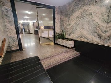 VENTA dpto 3 amb  Constitucion luminoso subte APTO