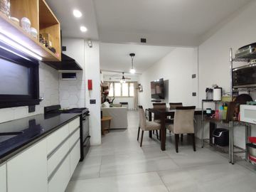 DEPTO 3 AMBIENTES VENTA EN  FLORES APTO CREDITO
