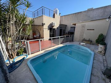 VENTA CASA 3 AMB PILE COCHERA EN LOMAS DEL MIRADOR