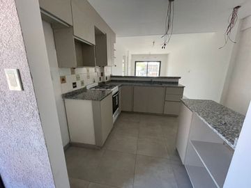 VTA DPTO 3 AMB C/COCHERA A ESTRENAR EN MERLO