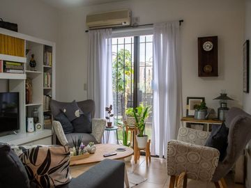 VENTA DEPARTAMENTO 2 AMBIENTES  C/ COCHERA MORENO