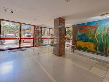 VENTA CABALLITO 4 AMBS. FRENTE BALCON COCHERA