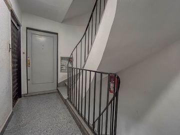 VENTA CABALLITO 4 AMBS. FRENTE BALCON COCHERA