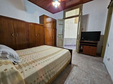 Local comercial con vivienda - Pompeya- venta