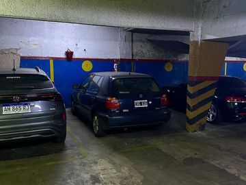 Cochera Espacio Guardacoche Cubierta Belgrano