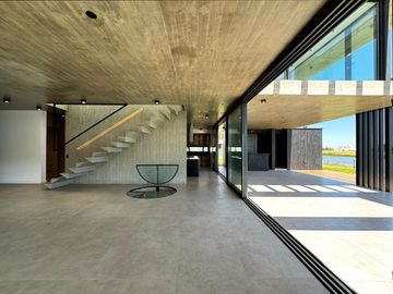 VENTA CASA BARRIO AMARRAS PUERTOS DEL LAGO ESCOBAR