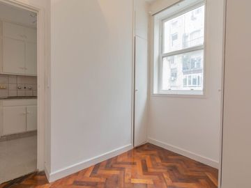 VENTA DEPARTAMENTO 4 AMBIENTES CON COCHERA RETIRO