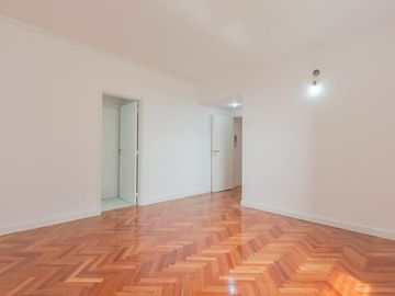 VENTA DEPARTAMENTO 4 AMBIENTES CON COCHERA RETIRO