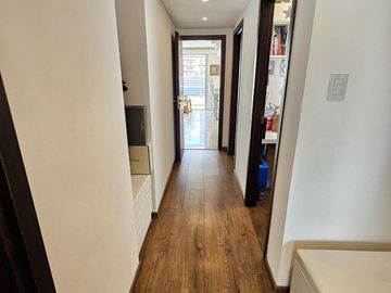 Excte. 4 amb + escrit- balc c/parr-Avell centro