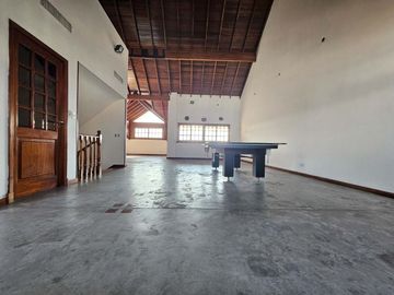 Espect Casa-pilet-jardi-parr-playrrom-Quinta Galli