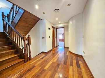 Espect Casa-pilet-jardi-parr-playrrom-Quinta Galli