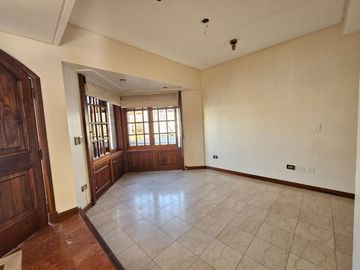 Espect Casa-pilet-jardi-parr-playrrom-Quinta Galli