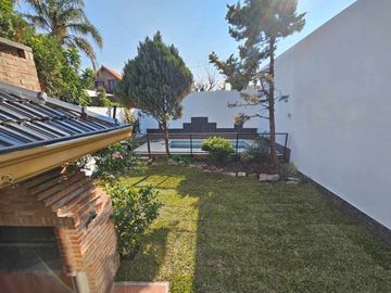 Espect Casa-pilet-jardi-parr-playrrom-Quinta Galli