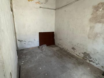VENTA CASA LOCAL A RECICLAR BARRIO MARECHAL CBA