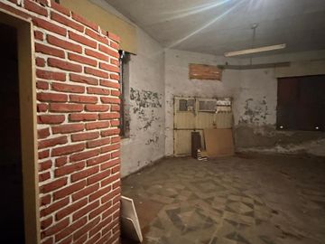 VENTA CASA LOCAL A RECICLAR BARRIO MARECHAL CBA