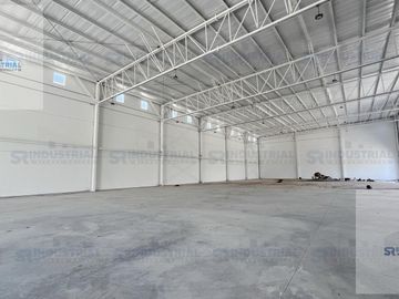 NAVE INDUSTRIAL EN RENTA EN SANTA CATARINA