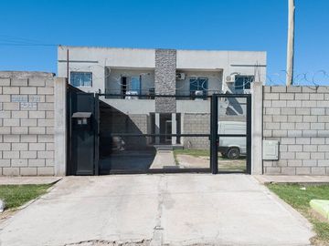 VENTA DPTO 2 AMBIENTES BERAZATEGUI. OPC COCHERA