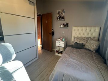 VENTA DE PH 3 AMBIENTES SARANDI APTO CREDITO