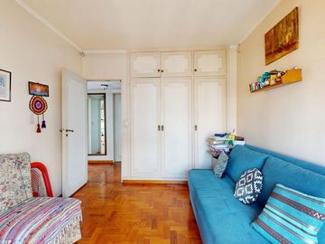VENTA DPTO 4 AMB CON DEPENDENCIA EN AVELLANEDA