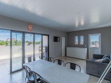 VENTA DEPTO 3 AMBIENTES CON QUINCHO Y TERRAZ