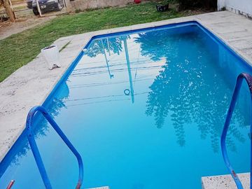VENTA CASA CON PILETA A REFACCIONAR GRAL RODRIGUEZ