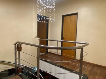 VENTA CASA 4 AMB  EL PALOMAR - PILETA