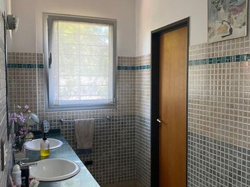 VENTA CASA 4 AMB  EL PALOMAR - PILETA