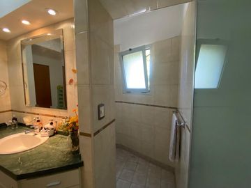 VENTA CASA 4 AMB  EL PALOMAR - PILETA