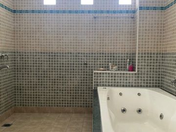 VENTA CASA 4 AMB  EL PALOMAR - PILETA