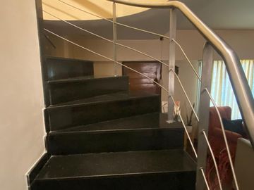 VENTA CASA 4 AMB  EL PALOMAR - PILETA