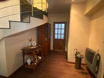 VENTA CASA 4 AMB  EL PALOMAR - PILETA