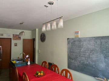 VENTA CASA 4 AMB  EL PALOMAR - PILETA