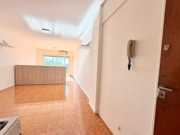 VENTA MONOAMB 39m BALCÓN FRENTE APTO CRED S. PEÑA
