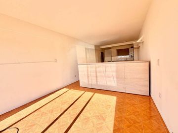 VENTA MONOAMB 39m BALCÓN FRENTE APTO CRED S. PEÑA