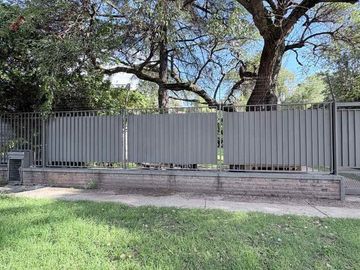 Venta 2 casas Parque San Martin c/Pileta