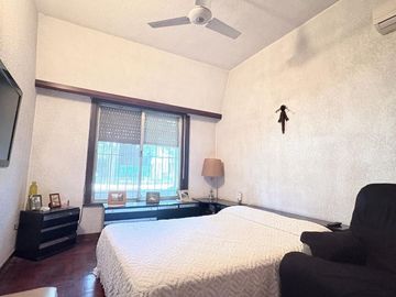 Venta 2 casas Parque San Martin c/Pileta