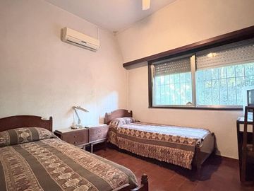 Venta 2 casas Parque San Martin c/Pileta