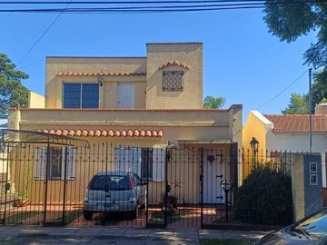 Venta Casa 4 amb Villa Tesei Parque