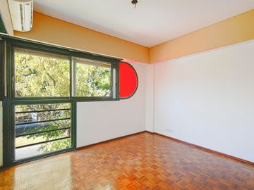 Venta Casa 4 Amb + dep + cochera en Florida Este