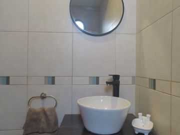 VENTA PH 3 AMB FRENTE COCHERA Y TERRAZA V. URQUIZA
