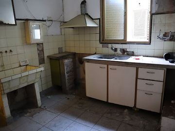 VENTA LOCAL COMERCIAL ZONA MICROCENTRO SMT